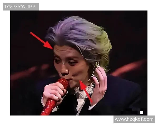 鹿晗在足球场上的精彩表现引发热议,球技与魅力并存的踢球视频引人瞩目